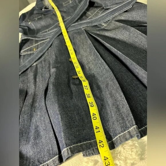 Anne Klein Denim Dress with Gored Pleats and detailed Pockets - Picture 11 of 11